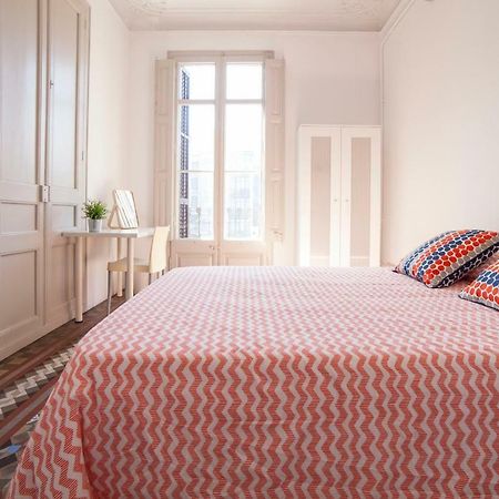 B21-Apartamento Modernista Para Grupos Βαρκελώνη Εξωτερικό φωτογραφία
