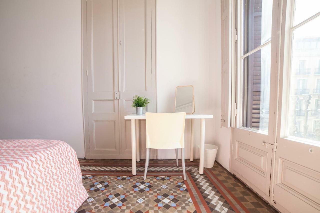 B21-Apartamento Modernista Para Grupos Βαρκελώνη Εξωτερικό φωτογραφία